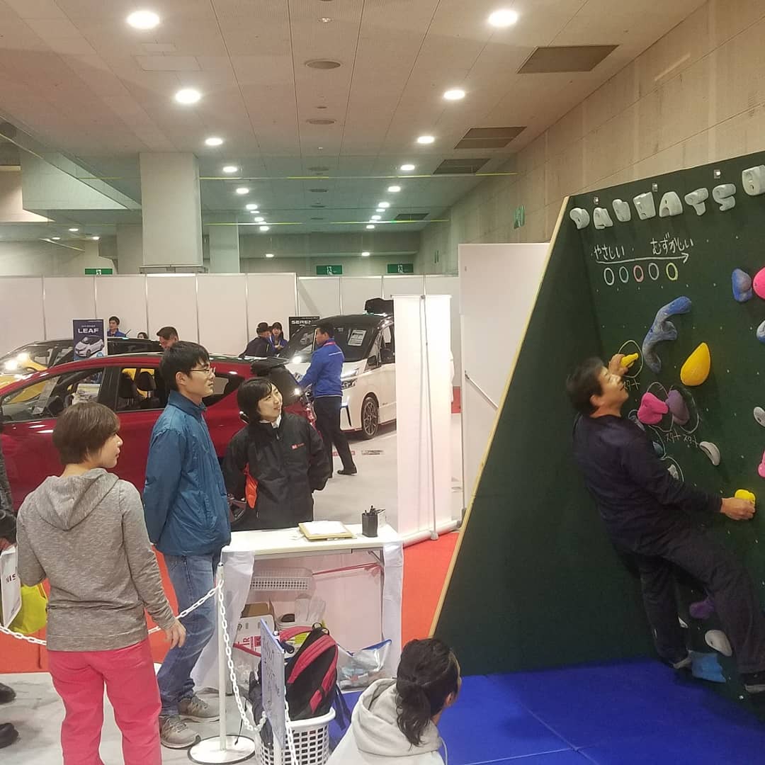 大阪ダイハツ販売ブース